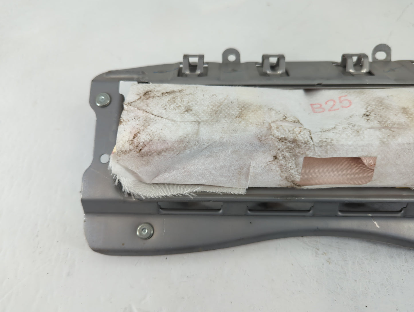 2008-2013 Toyota Highlander Air Bag Driver Left Knee OEM Fits Fits 2008 2009 2010 2011 2012 2013 OEM Used Auto Parts - Oemus