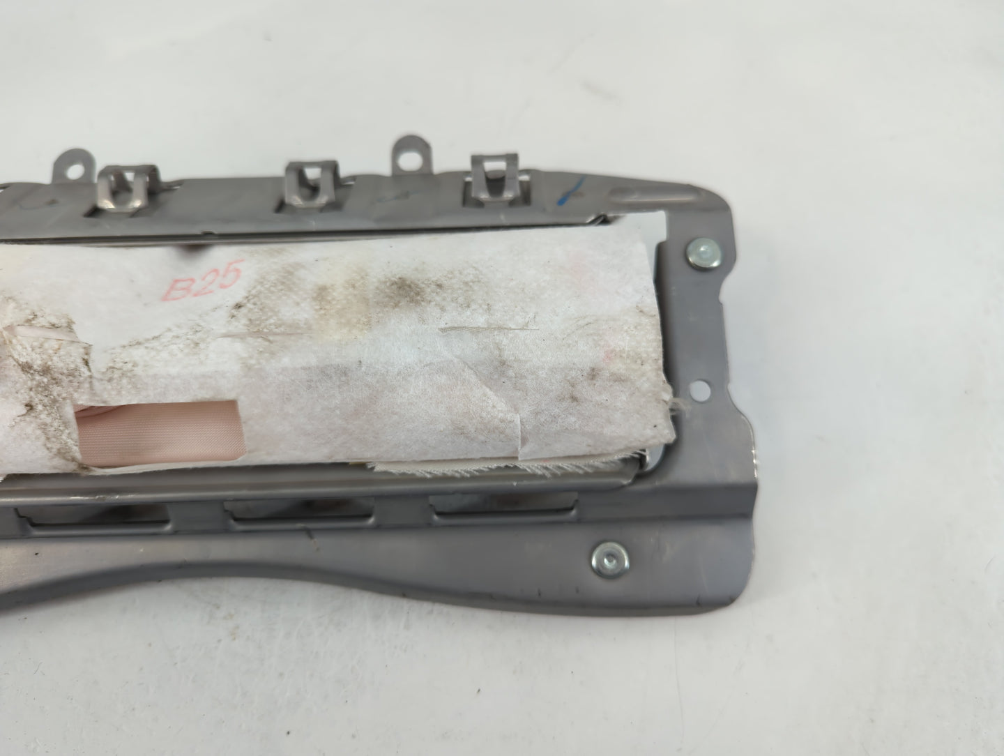 2008-2013 Toyota Highlander Air Bag Driver Left Knee OEM Fits Fits 2008 2009 2010 2011 2012 2013 OEM Used Auto Parts - Oemus