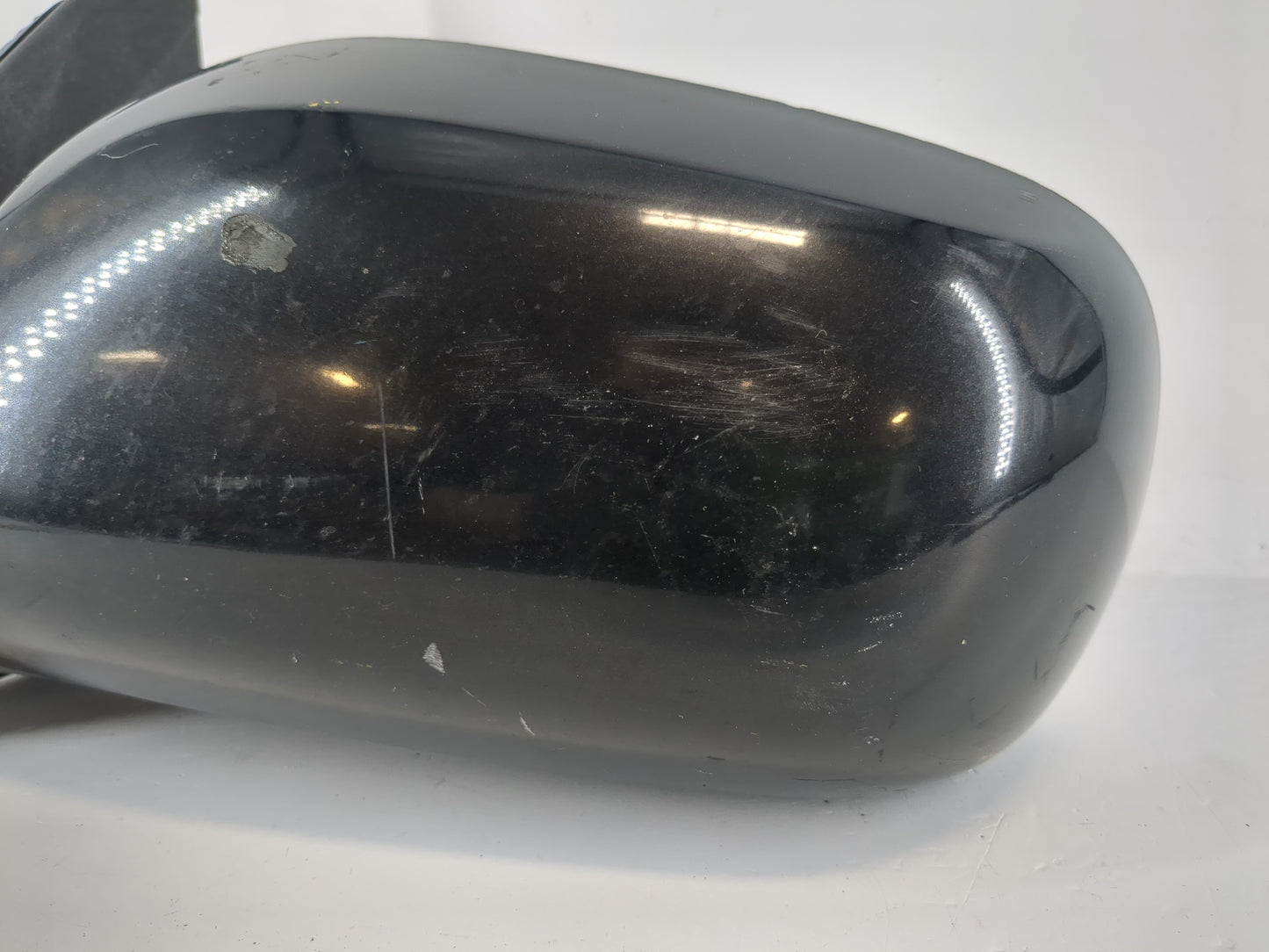 2009-2013 Toyota Matrix Driver Side View Mirror - Left Door Mirror OEM Used - Oemusedautoparts1.com