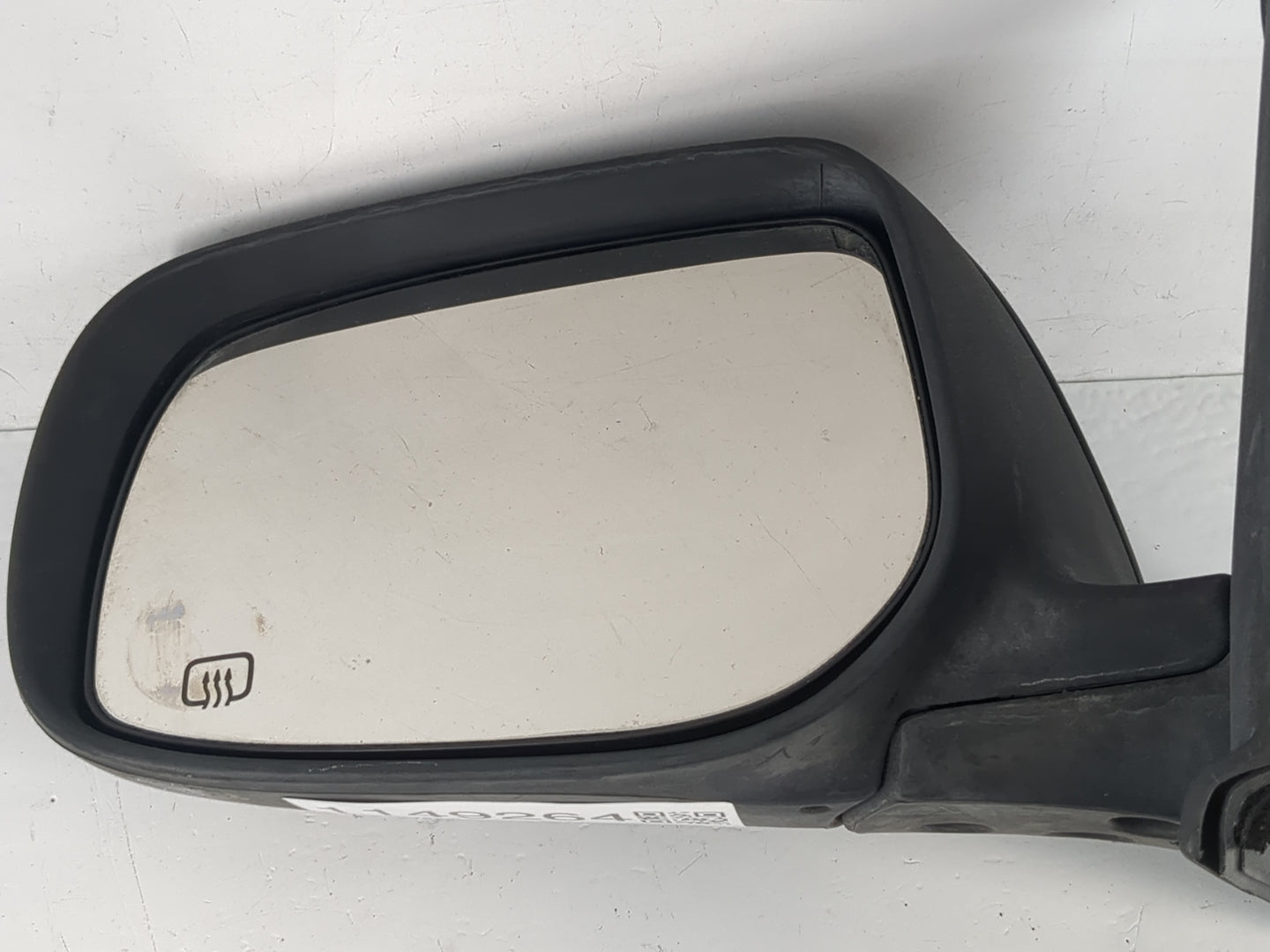 2009-2013 Toyota Matrix Driver Side View Mirror - Left Door Mirror OEM Used - Oemusedautoparts1.com