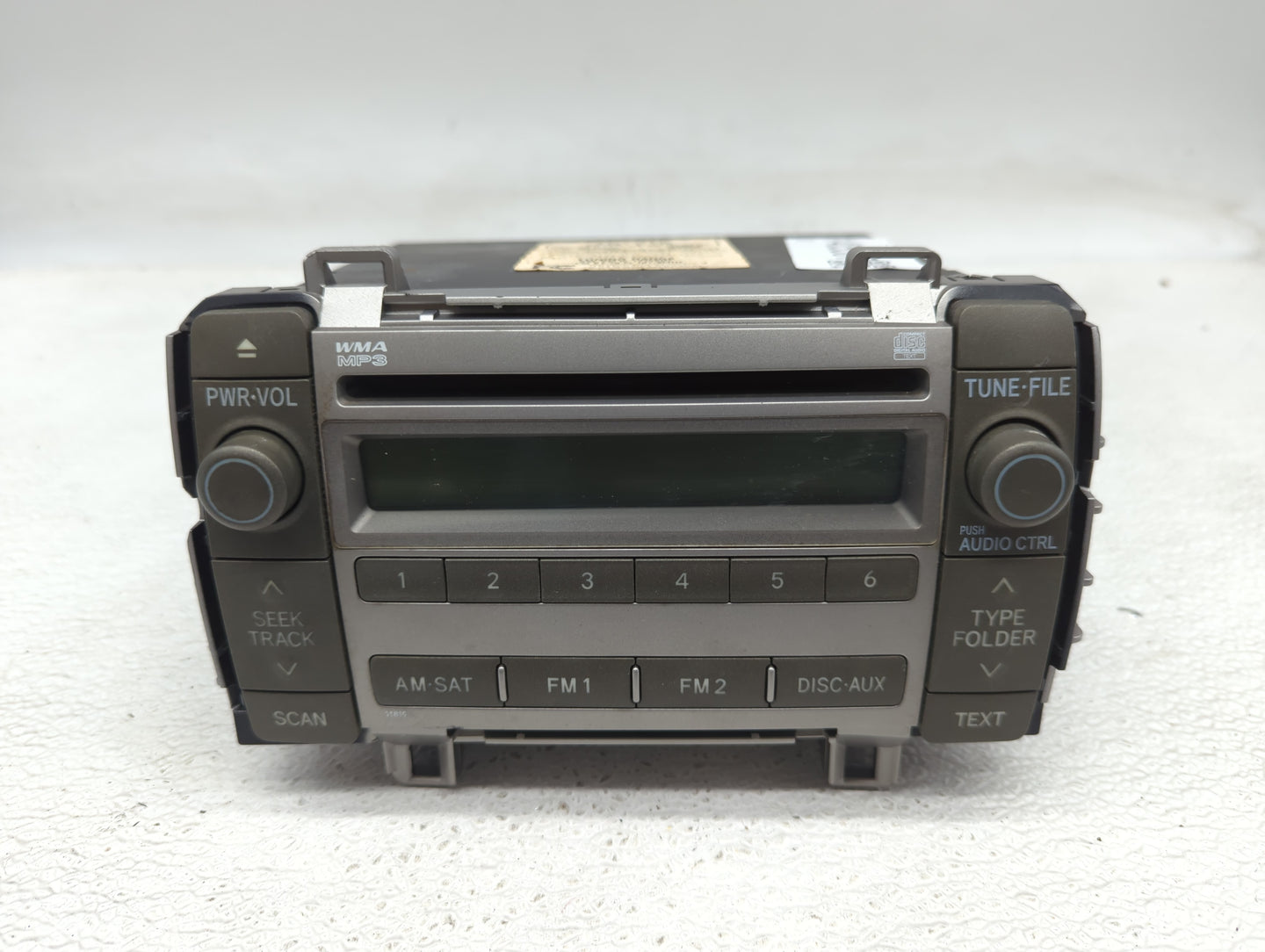 2009-2010 Toyota Matrix Radio AM FM Cd Player Receiver Replacement P/N:86120-02710 Fits Fits 2009 2010 OEM Used Auto Parts -