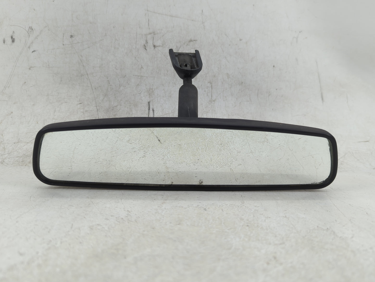 2009-2014 Toyota Matrix Interior Rear View Mirror Replacement OEM P/N:A048070 Fits OEM Used Auto Parts - Oemusedautoparts1.c