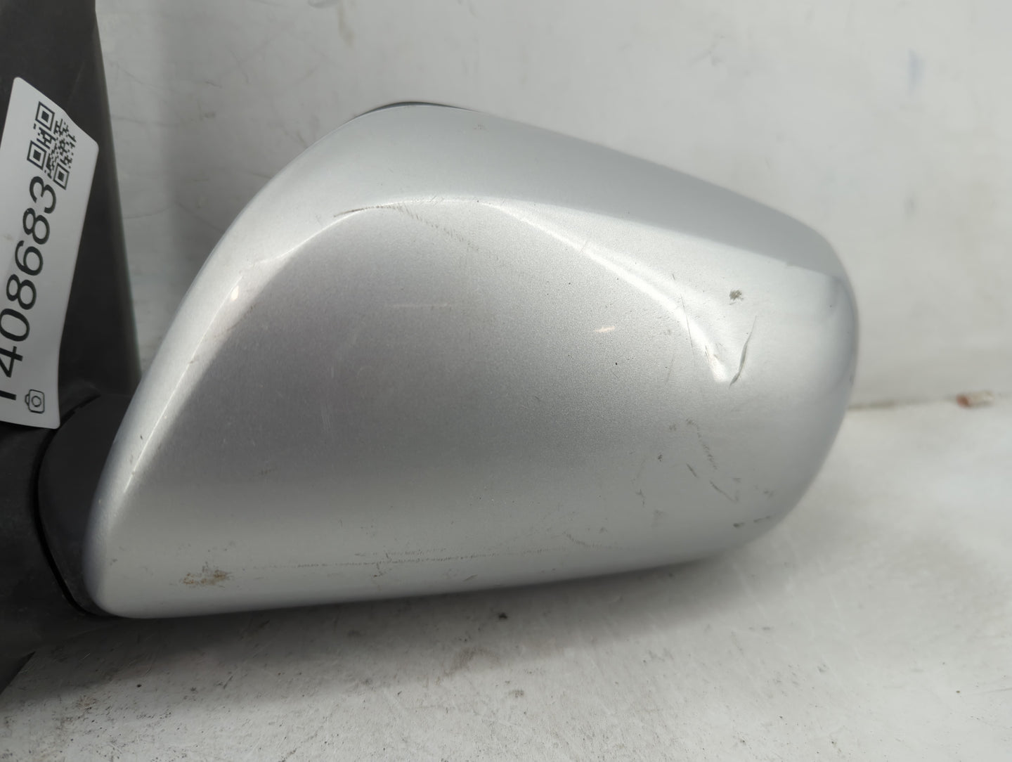 2009-2014 Toyota Matrix Driver Side View Mirror - Left Door Mirror OEM Used - Oemusedautoparts1.com