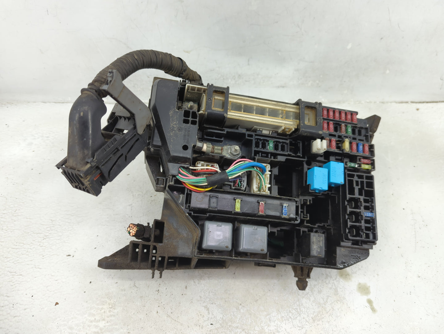 2009-2014 Toyota Matrix Fusebox Fuse Box Panel Relay Module P/N:82662-02270 Fits Fits 2009 2010 2011 2012 2013 2014 OEM Used