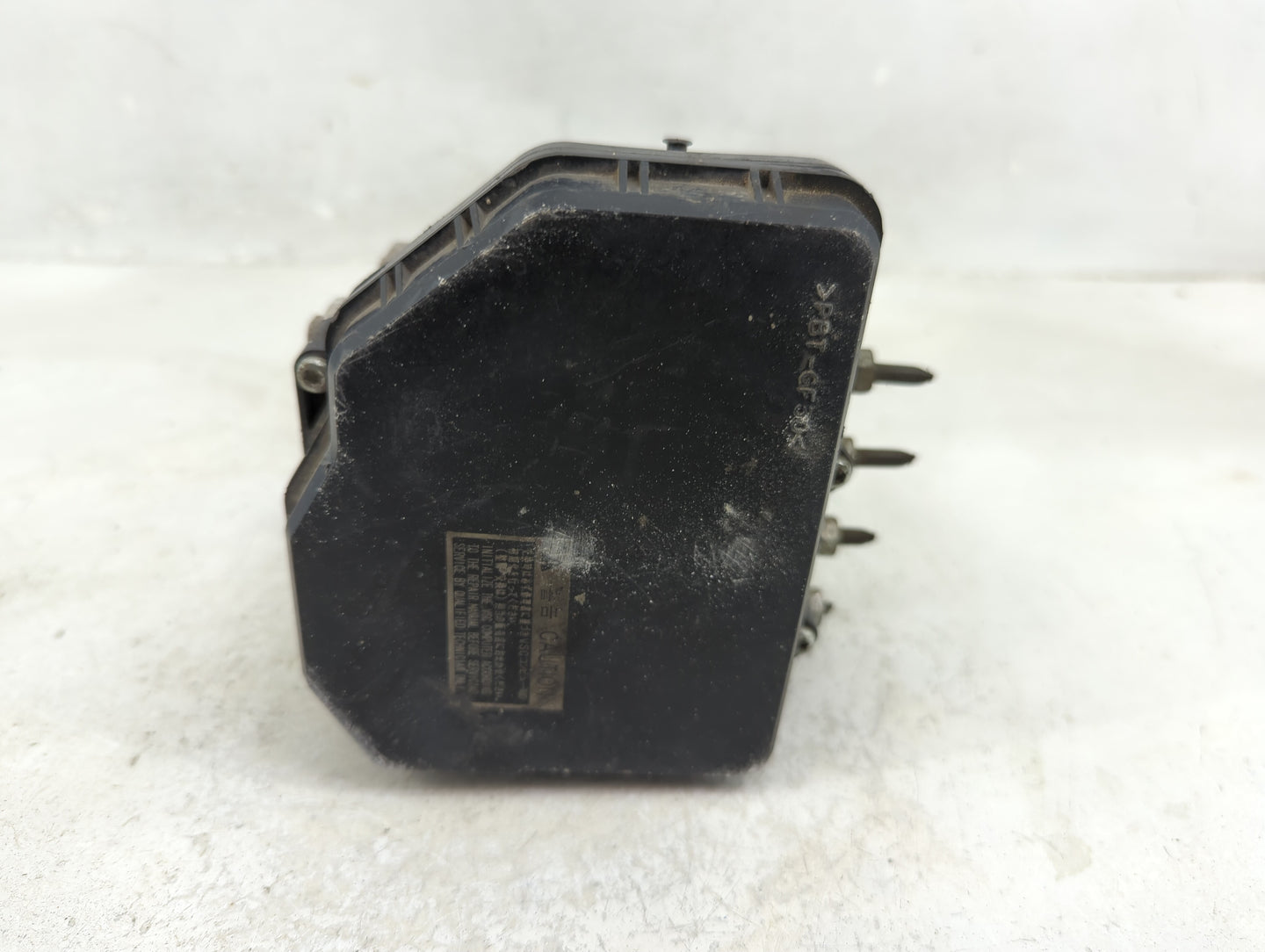 2010 Toyota Matrix ABS Pump Control Module Replacement Fits OEM Used Auto Parts - Oemusedautoparts1.com