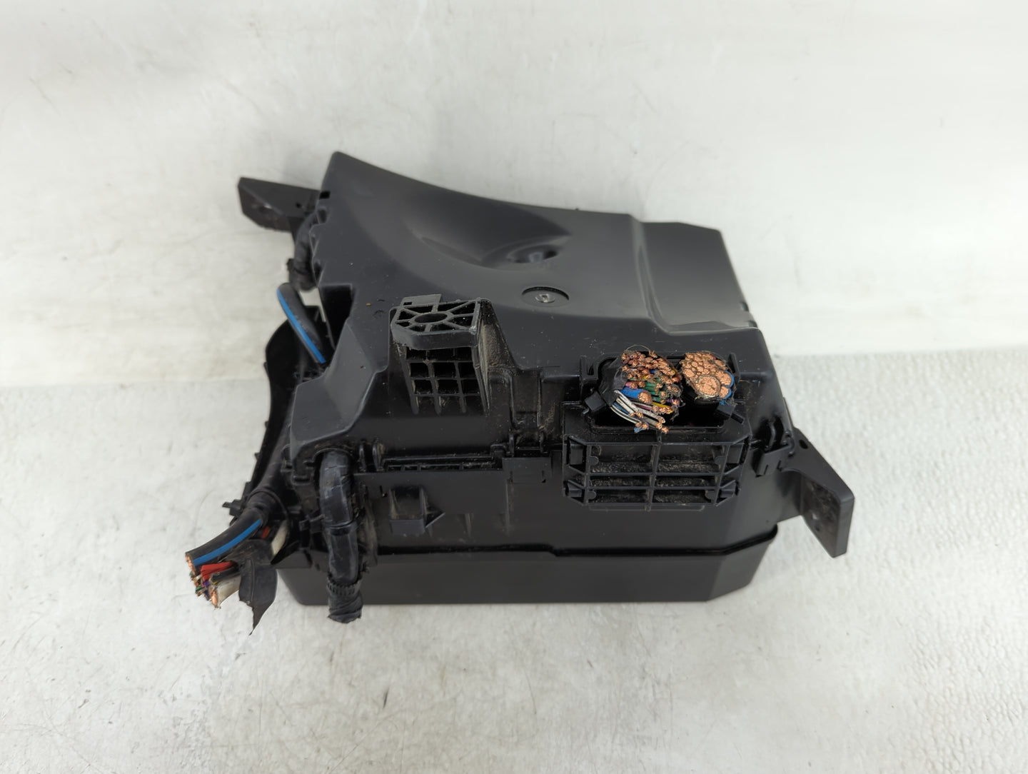 2009-2014 Toyota Matrix Fusebox Fuse Box Panel Relay Module P/N:82662-02270 Fits Fits 2009 2010 2011 2012 2013 2014 OEM Used