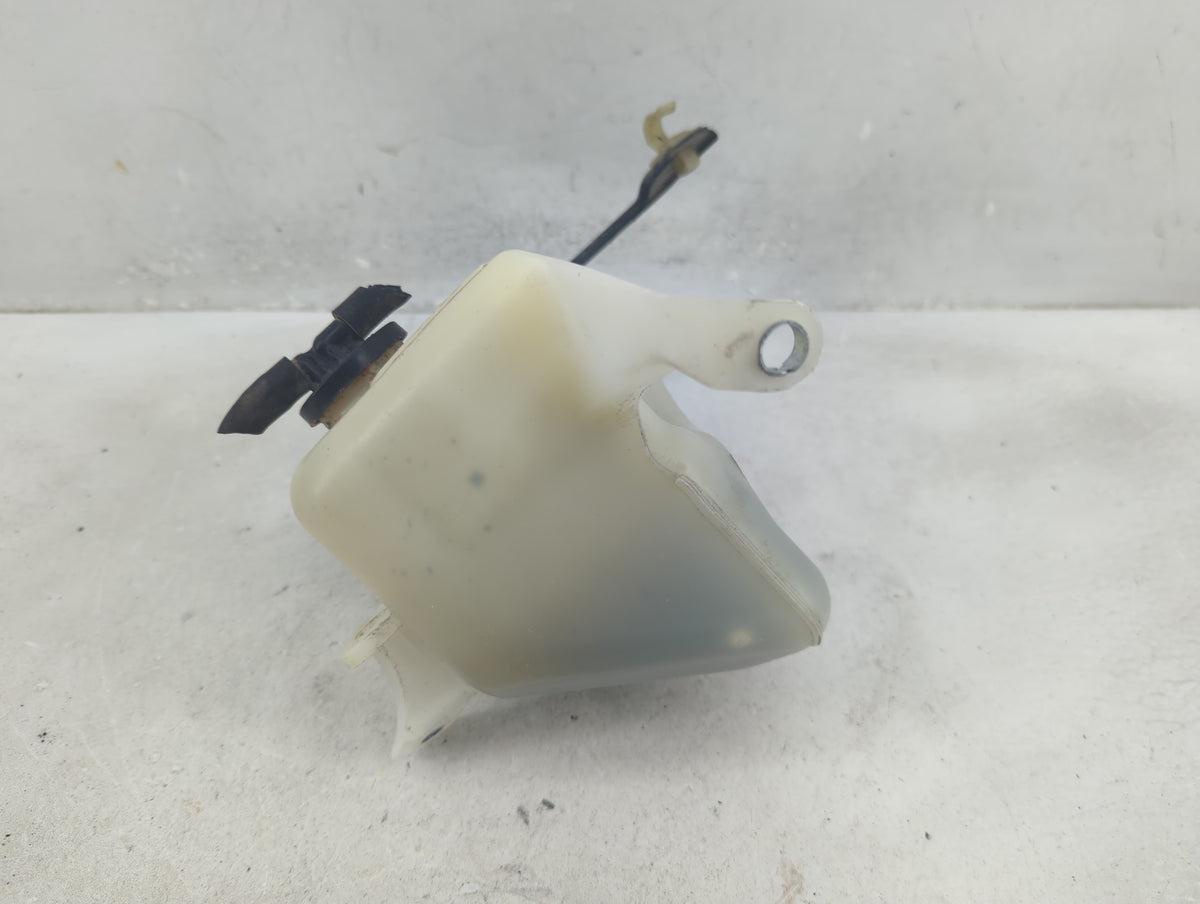 2009-2014 Toyota Matrix Radiator Coolant Overflow Expansion Tank Bottle 1410341 - Oemusedautoparts1.com