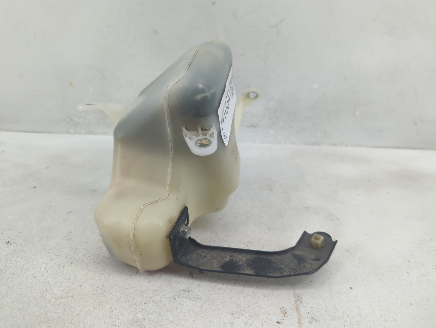 2009-2014 Toyota Matrix Radiator Coolant Overflow Expansion Tank Bottle 1410341 - Oemusedautoparts1.com