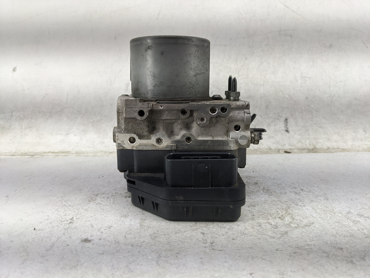 2010 Toyota Matrix Anti-Lock Brake ABS Pump Module Actuator OEM P/N:44540-0R070 89541-0R070, 146040-31130 Fits Fits 2009 201