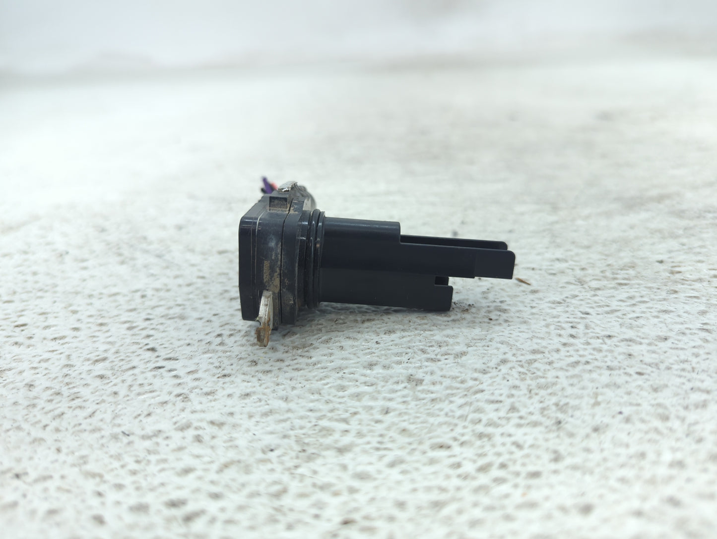 2009-2014 Toyota Matrix Mass Air Flow Meter Maf 1486003 - Oemusedautoparts1.com