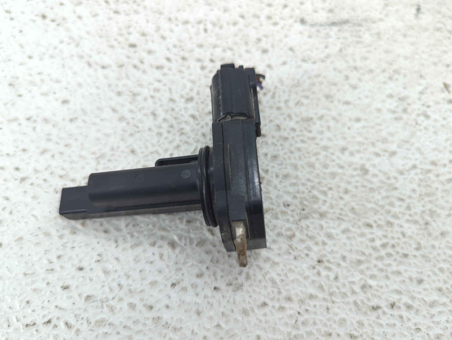 2009-2014 Toyota Matrix Mass Air Flow Meter Maf 1486003 - Oemusedautoparts1.com