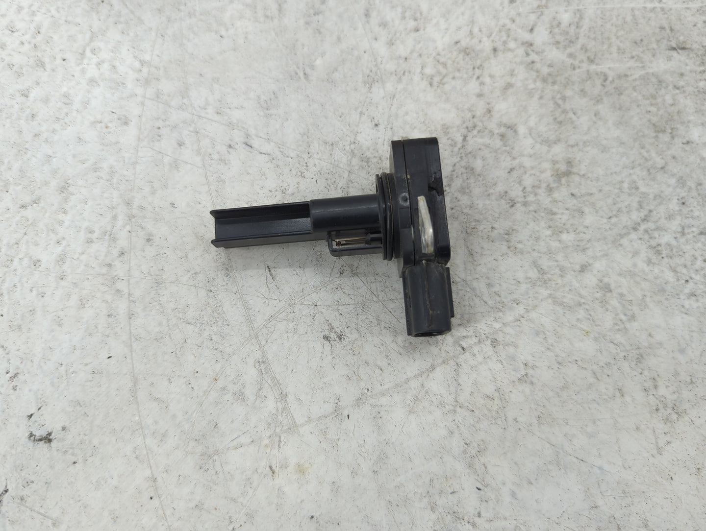 2009-2013 Toyota Matrix Mass Air Flow Meter Maf 1489681 - Oemusedautoparts1.com