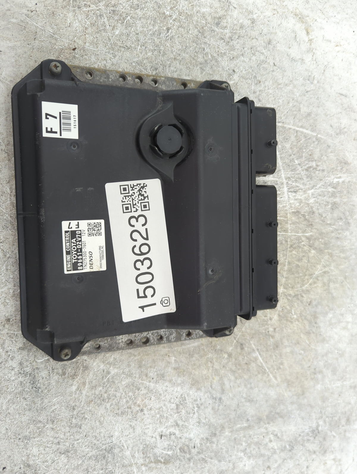 2010 Toyota Matrix PCM Engine Control Computer ECU ECM PCU OEM P/N:89661-02V70 275300-7601 Fits OEM Used Auto Parts - Oemuse