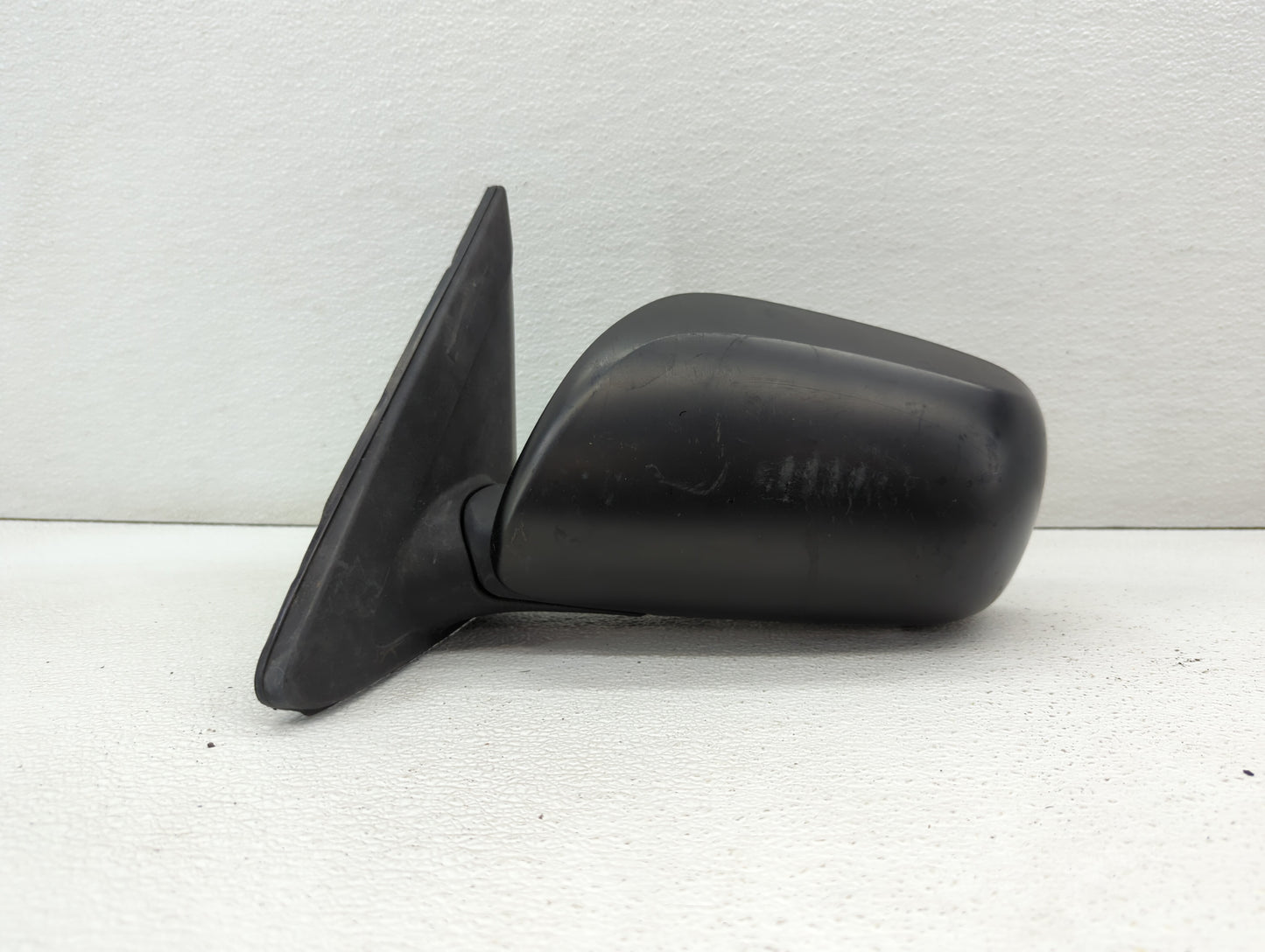 2010 Toyota Matrix Driver Side View Mirror - Left Door Mirror OEM Used - Oemusedautoparts1.com