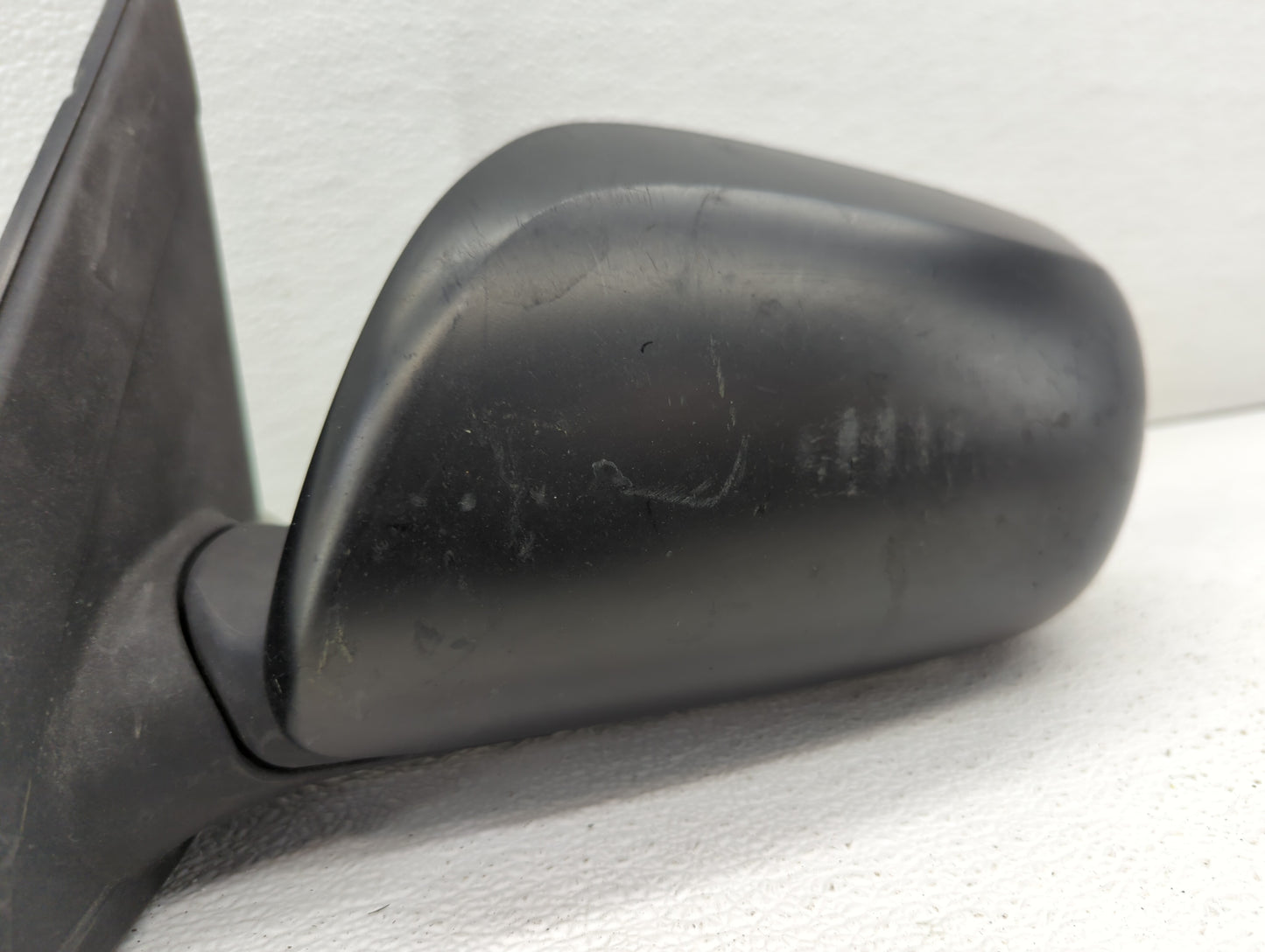 2010 Toyota Matrix Driver Side View Mirror - Left Door Mirror OEM Used - Oemusedautoparts1.com