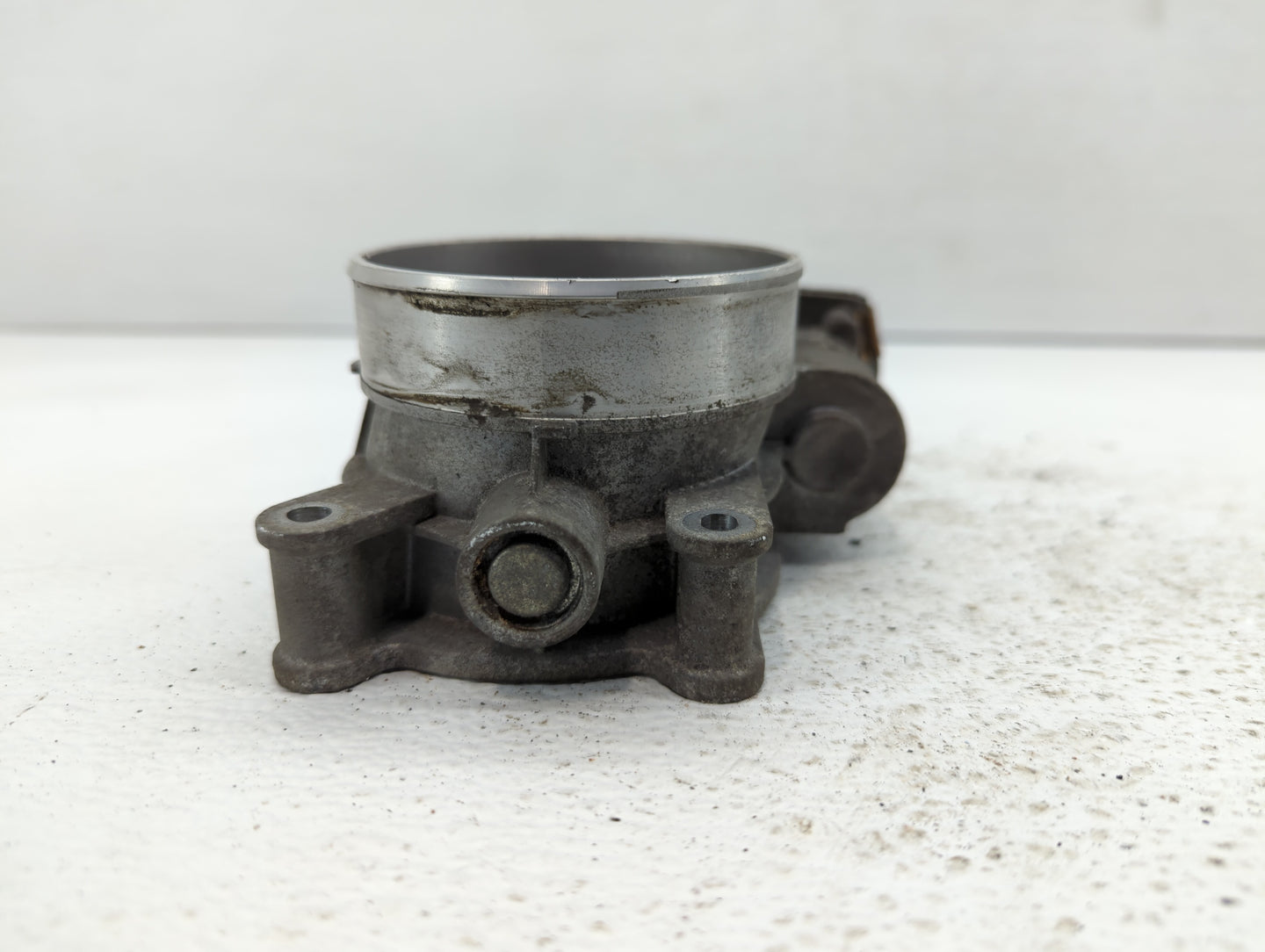 2010 Toyota Matrix Throttle Body P/N:12617792 Fits OEM Used Auto Parts - Oemusedautoparts1.com