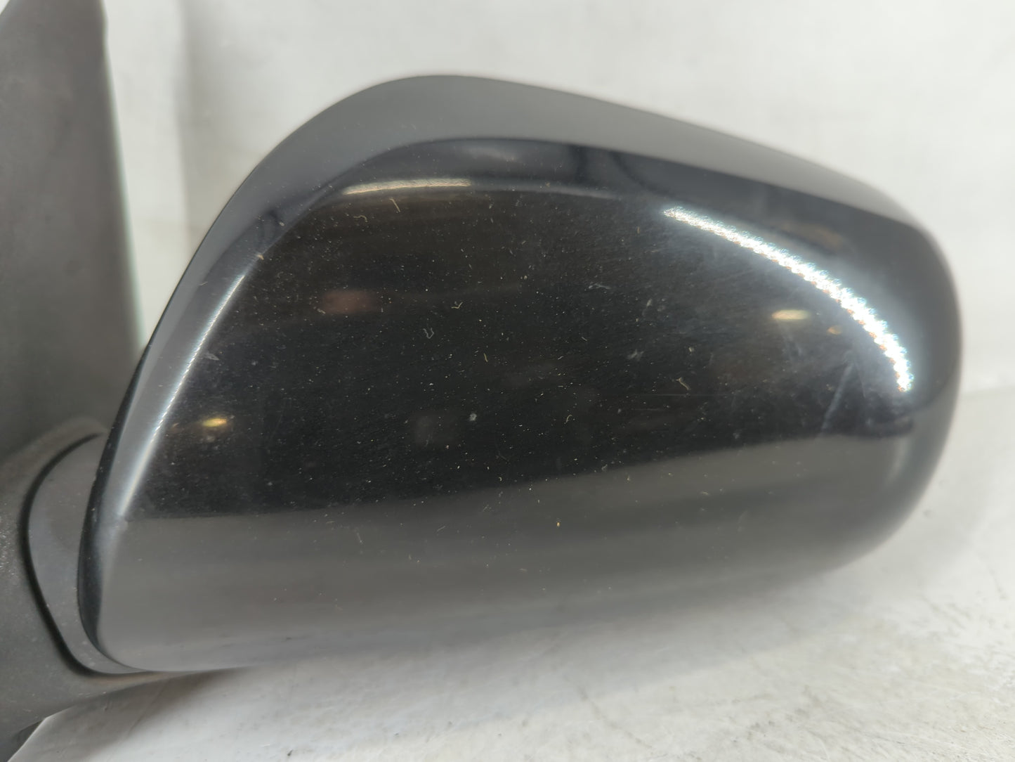 2010 Toyota Matrix Passenger Side View Mirror - Right Door Mirror OEM Used - Oemusedautoparts1.com