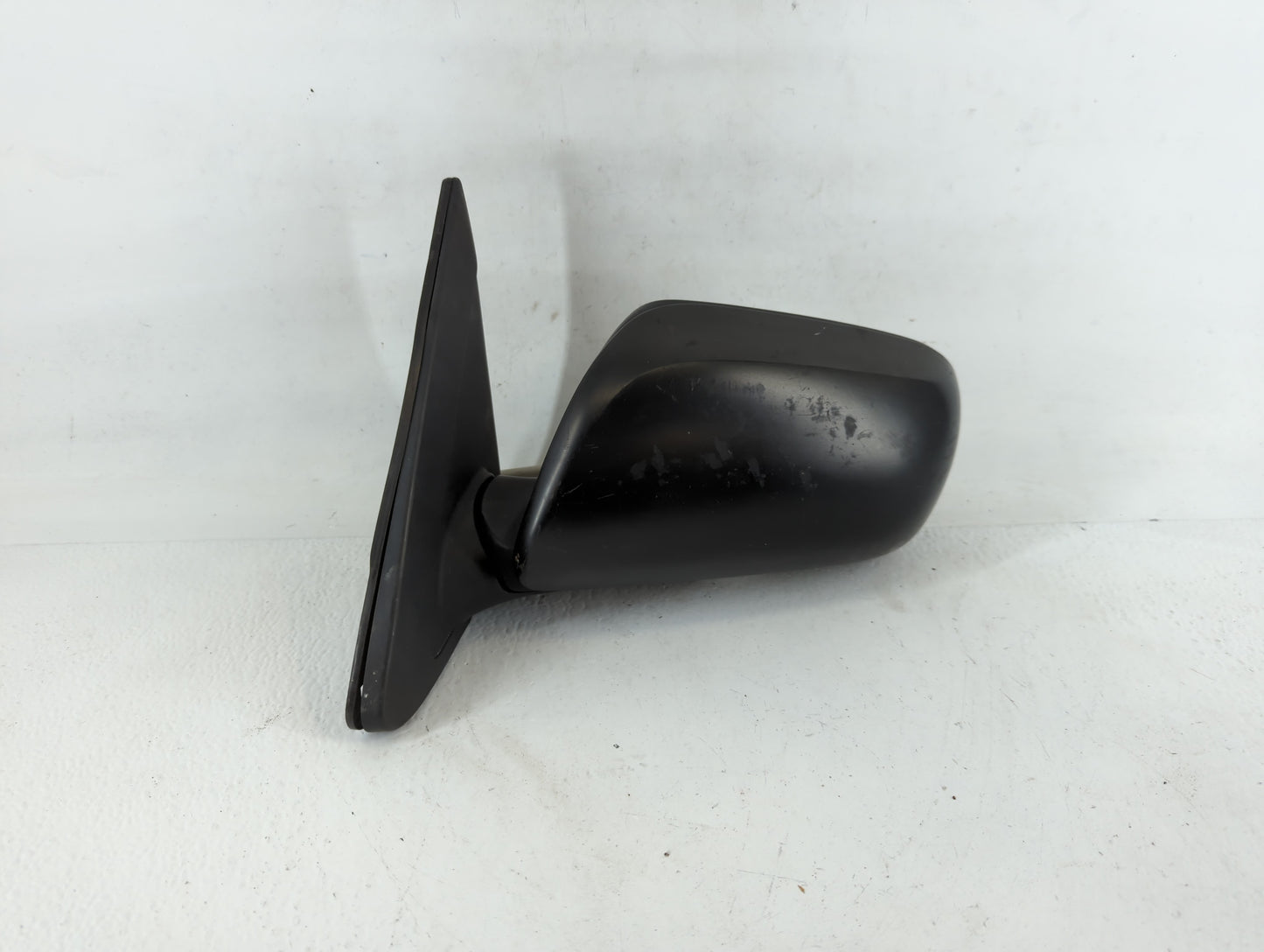2009-2014 Toyota Matrix Driver Side View Mirror - Left Door Mirror OEM Used - Oemusedautoparts1.com