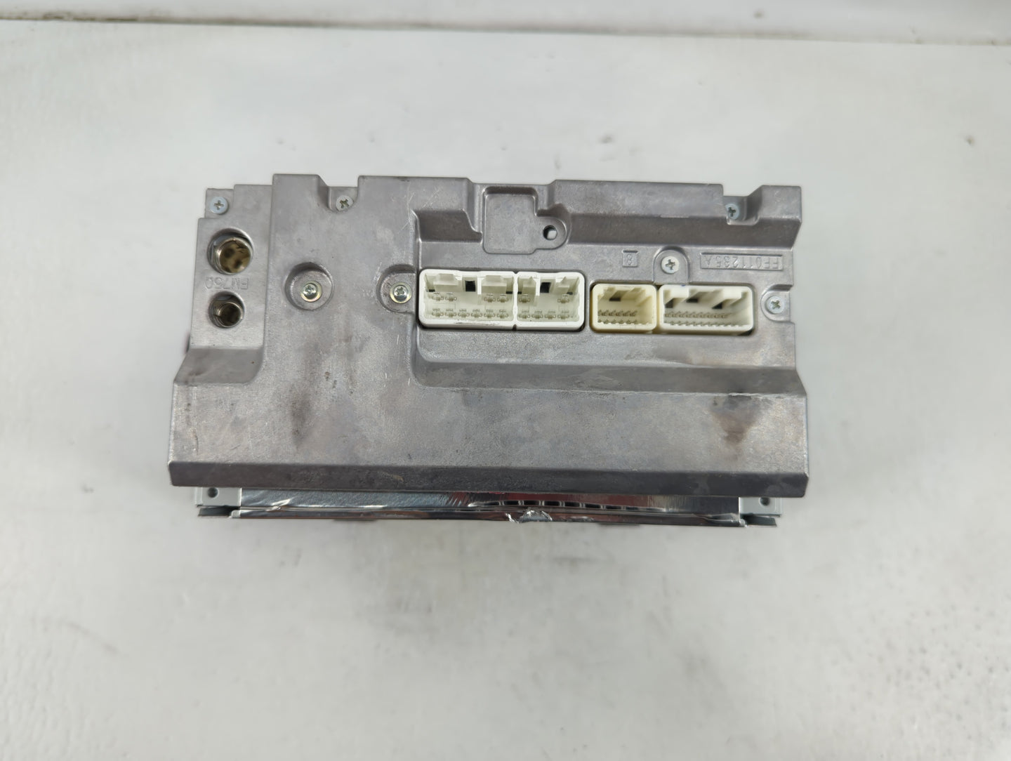 2010-2011 Toyota Prius Radio AM FM Cd Player Receiver Replacement P/N:86120-47290 Fits Fits 2008 2009 2010 2011 2012 2013 OE