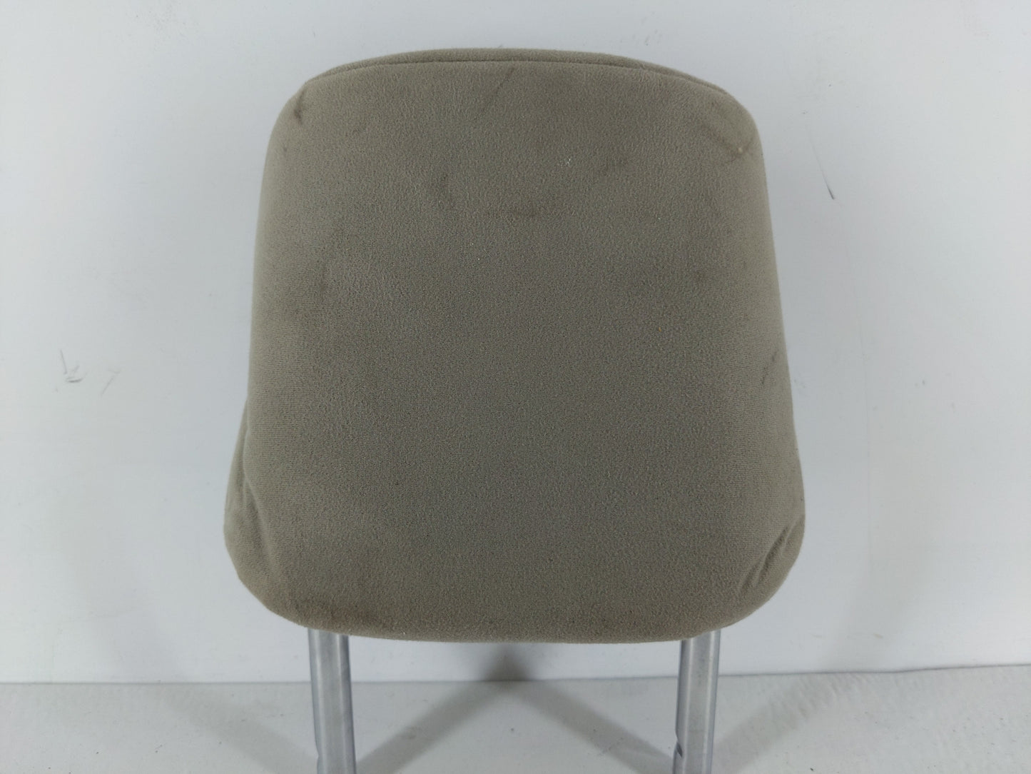 2010-2011 Toyota Prius Headrest Head Rest Rear Seat Fits Fits 2010 2011 OEM Used Auto Parts - Oemusedautoparts1.com