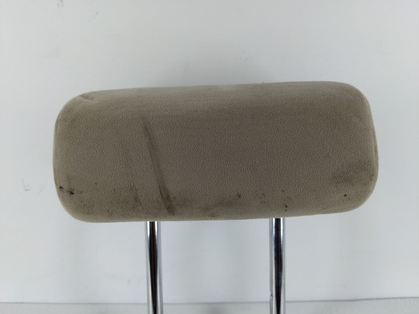 2010-2011 Toyota Prius Headrest Head Rest Rear Center Seat Fits Fits 2010 2011 OEM Used Auto Parts - Oemusedautoparts1.com
