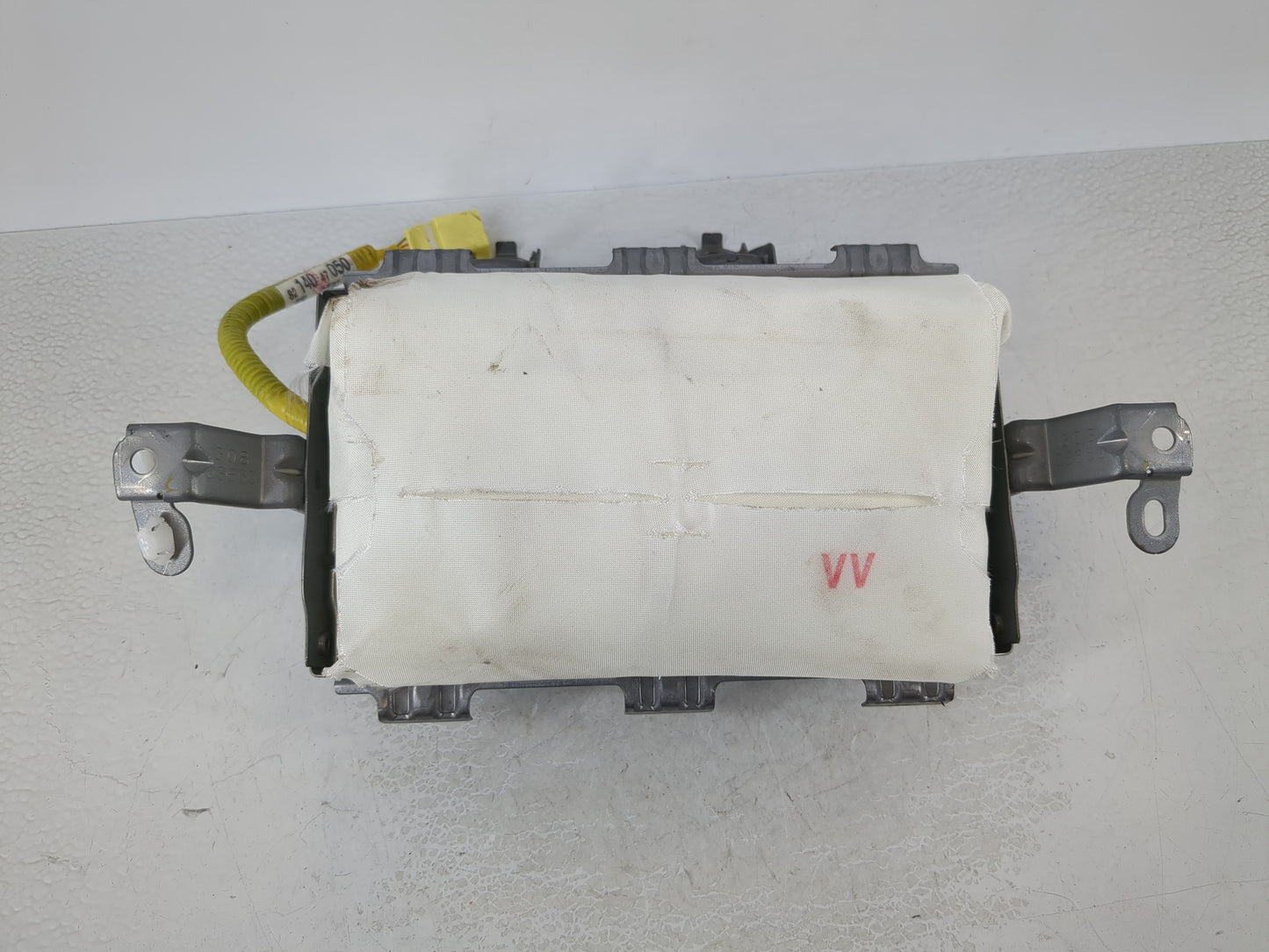 2010-2015 Toyota Prius Air Bag Passenger Right Dashboard OEM P/N:RA2G64310P7E Fits Fits 2010 2011 2012 2013 2014 2015 OEM Us