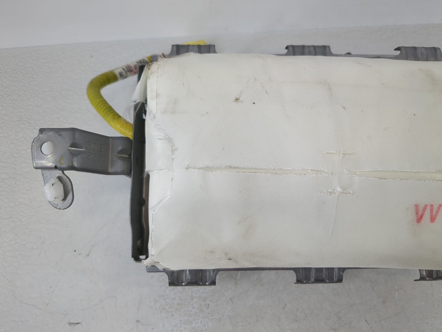 2010-2015 Toyota Prius Air Bag Passenger Right Dashboard OEM P/N:RA2G64310P7E Fits Fits 2010 2011 2012 2013 2014 2015 OEM Us