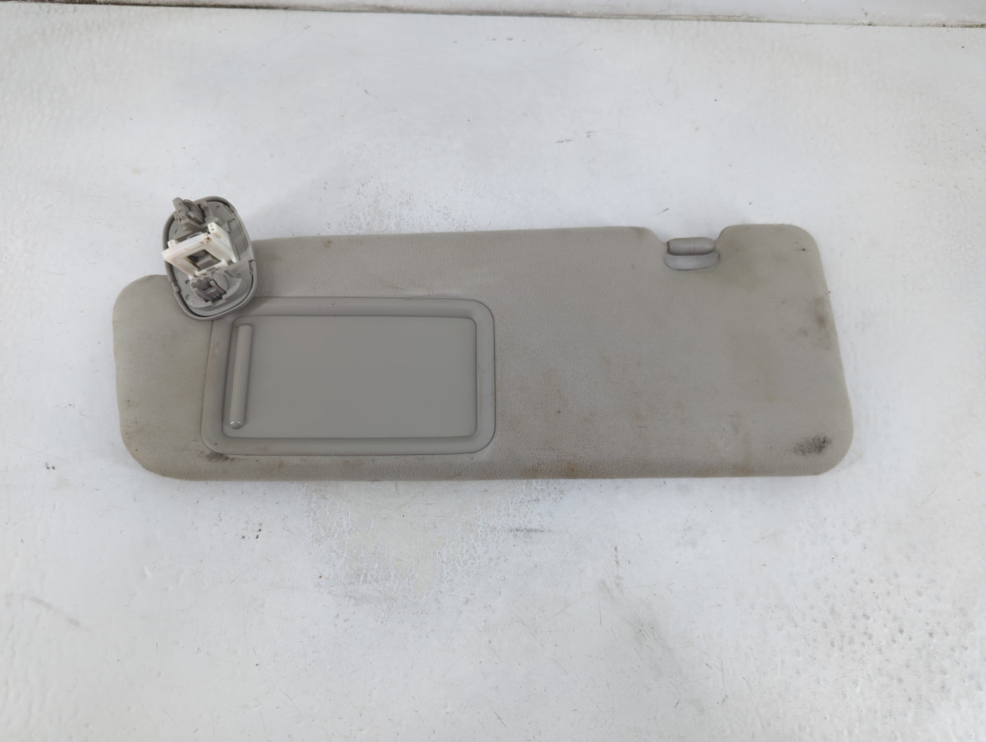 2010-2011 Toyota Prius Sun Visor Shade Replacement Driver Left Mirror Fits Fits 2010 2011 OEM Used Auto Parts - Oemusedautop