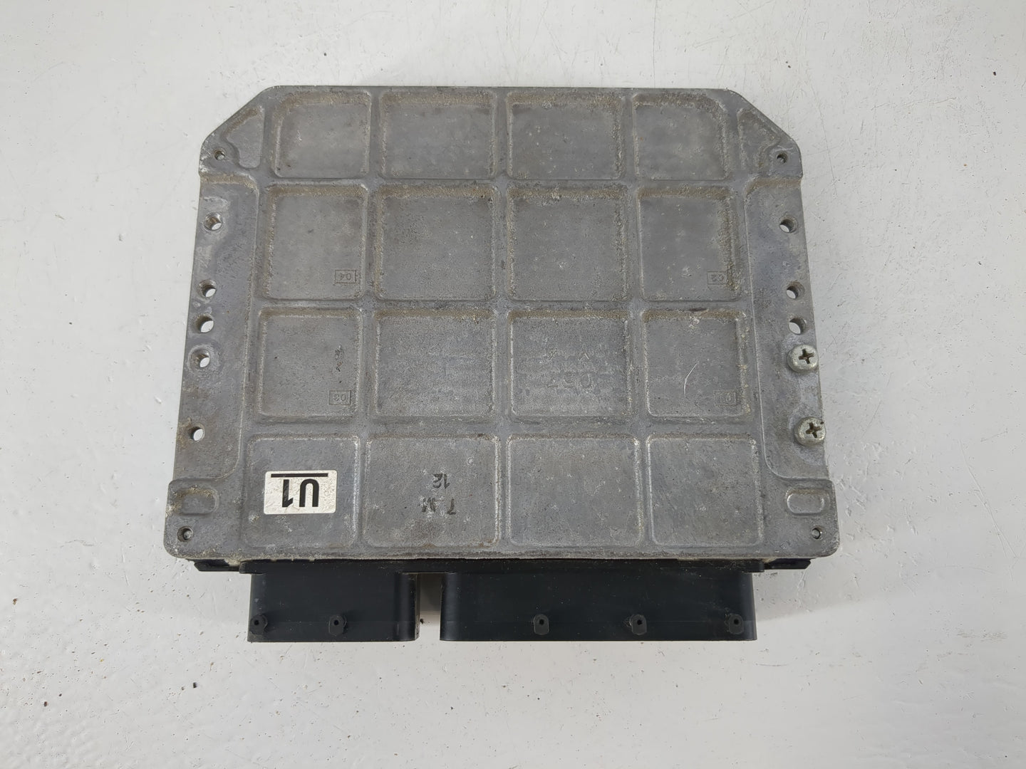 2010 Toyota Prius PCM Engine Control Computer ECU ECM PCU OEM Fits OEM Used Auto Parts - Oemusedautoparts1.com