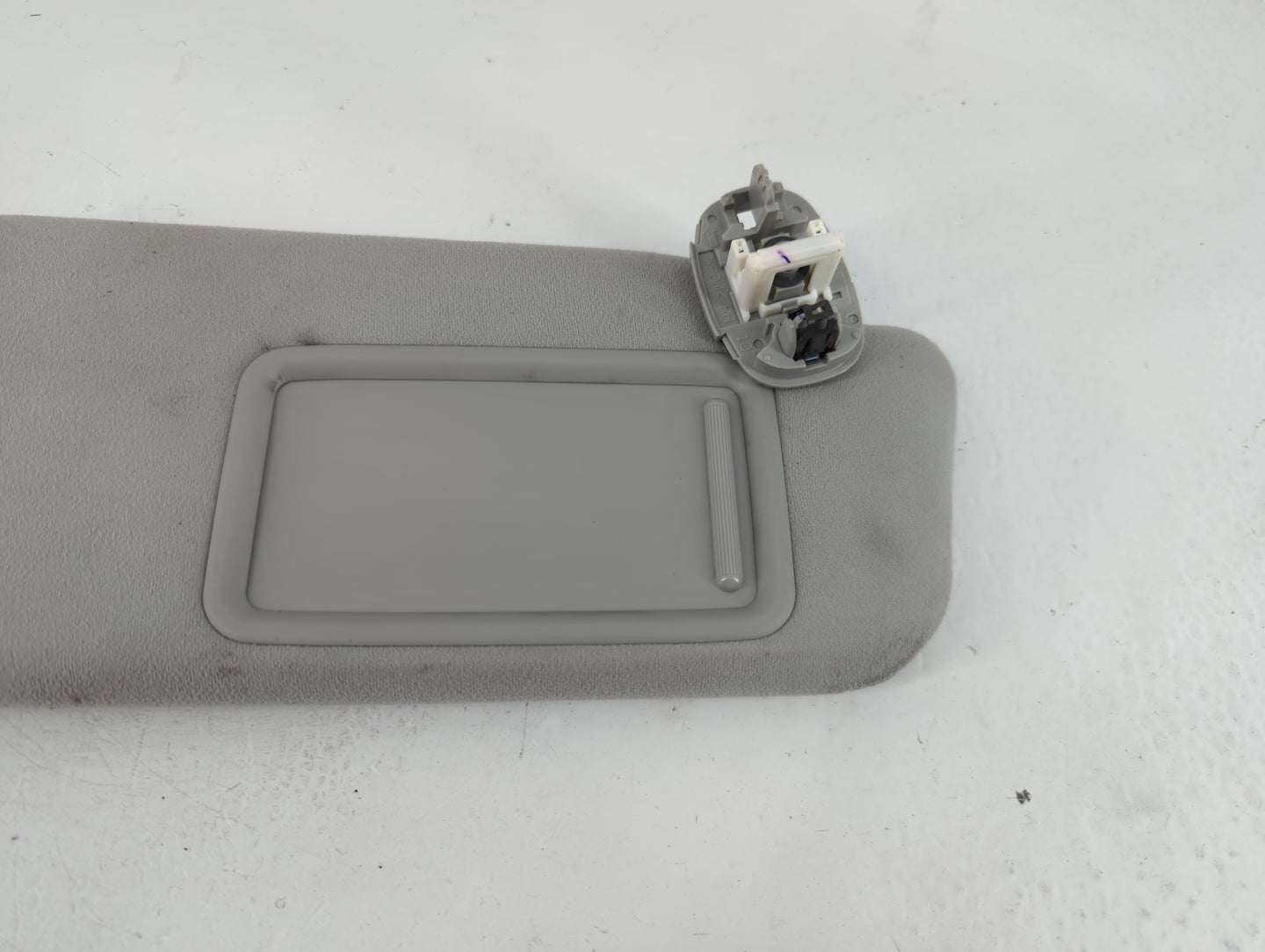 2010-2015 Toyota Prius Sun Visor Shade Replacement Passenger Right Mirror Fits Fits 2010 2011 2012 2013 2014 2015 OEM Used A