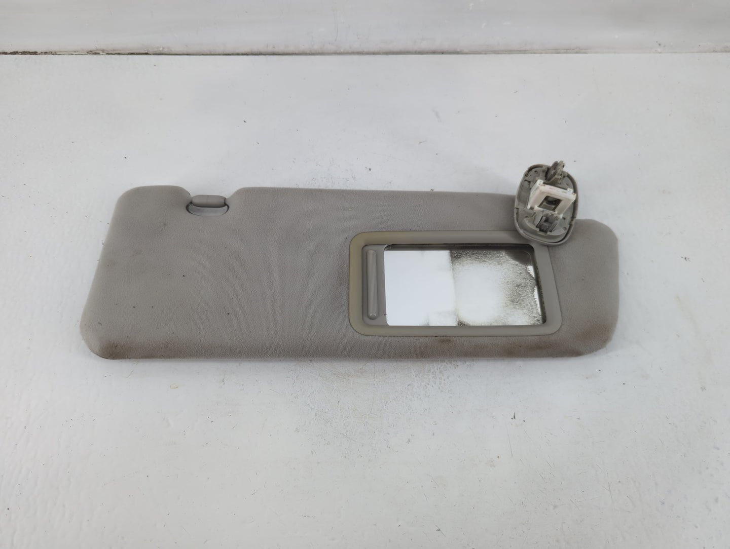2010-2015 Toyota Prius Sun Visor Shade Replacement Passenger Right Mirror Fits Fits 2010 2011 2012 2013 2014 2015 OEM Used A