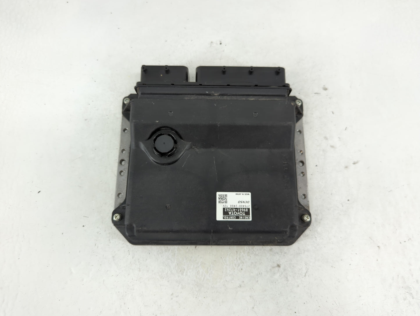 2010 Toyota Prius PCM Engine Control Computer ECU ECM PCU OEM P/N:89661-47262 Fits OEM Used Auto Parts - Oemusedautoparts1.c