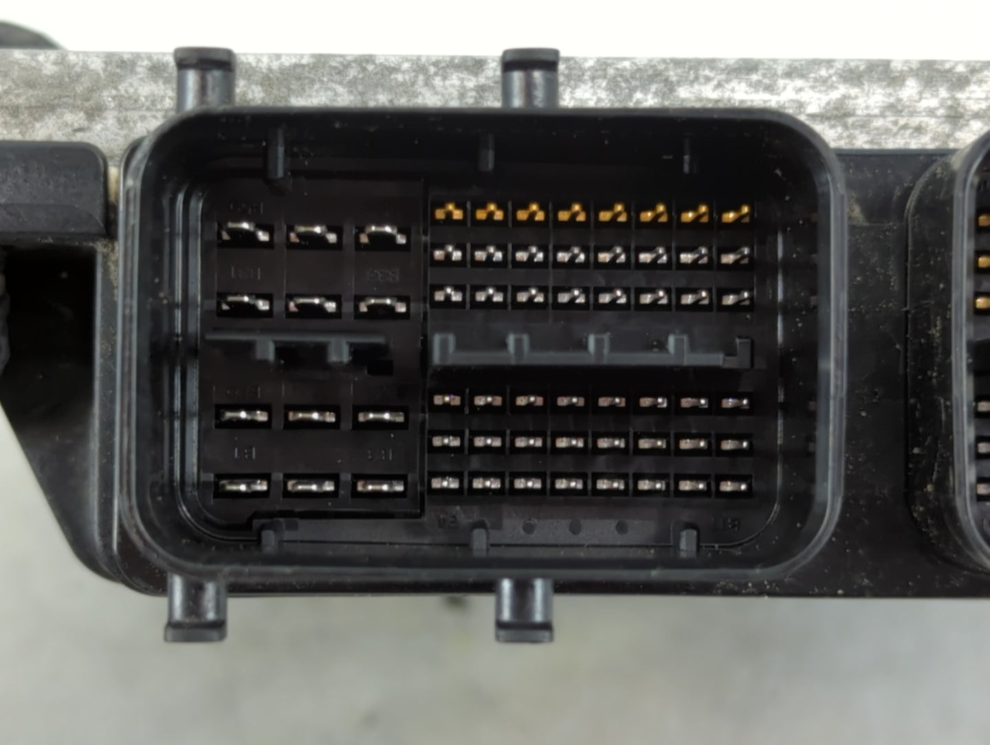 2010 Toyota Prius PCM Engine Control Computer ECU ECM PCU OEM P/N:89661-47262 Fits OEM Used Auto Parts - Oemusedautoparts1.c