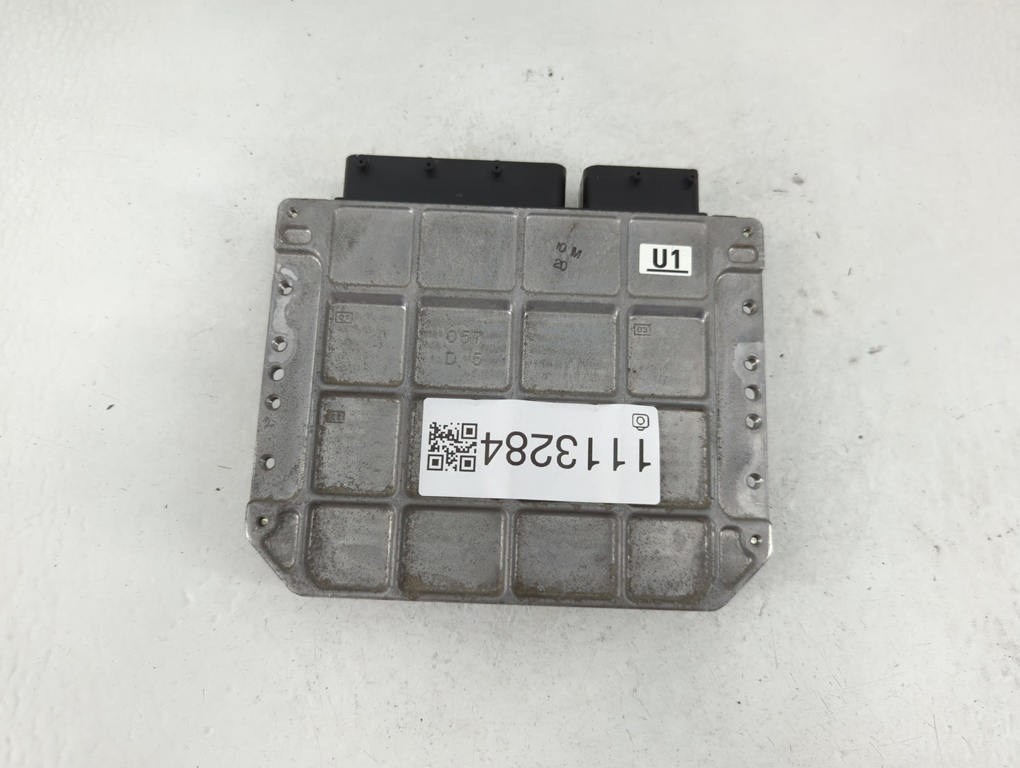 2010 Toyota Prius PCM Engine Control Computer ECU ECM PCU OEM P/N:89661-47262 Fits OEM Used Auto Parts - Oemusedautoparts1.c