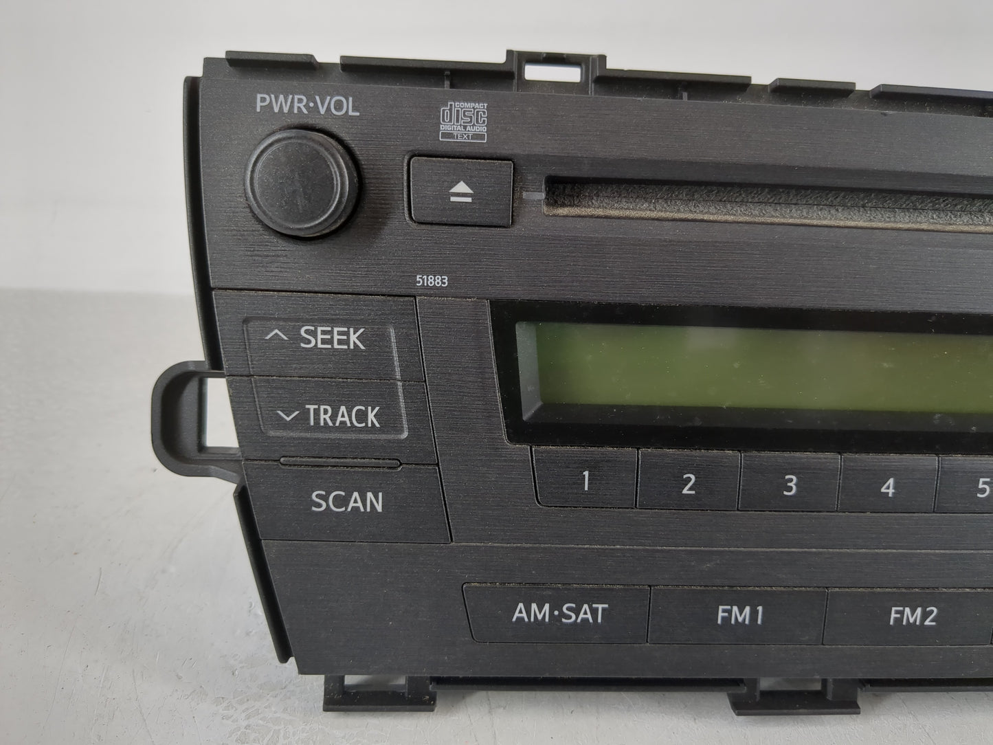 2010-2011 Toyota Prius Radio AM FM Cd Player Receiver Replacement P/N:86120-47290 Fits Fits 2010 2011 OEM Used Auto Parts - 