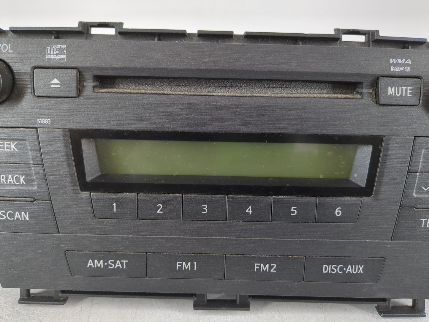 2010-2011 Toyota Prius Radio AM FM Cd Player Receiver Replacement P/N:86120-47290 Fits Fits 2010 2011 OEM Used Auto Parts - 