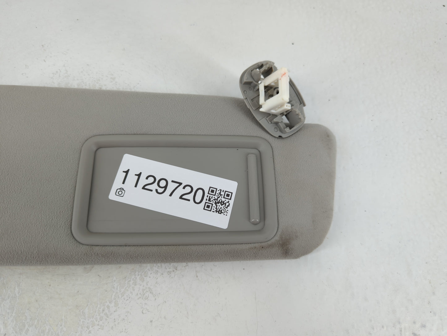 2010-2015 Toyota Prius Sun Visor Shade Replacement Passenger Right Mirror Fits Fits 2010 2011 2012 2013 2014 2015 OEM Used A