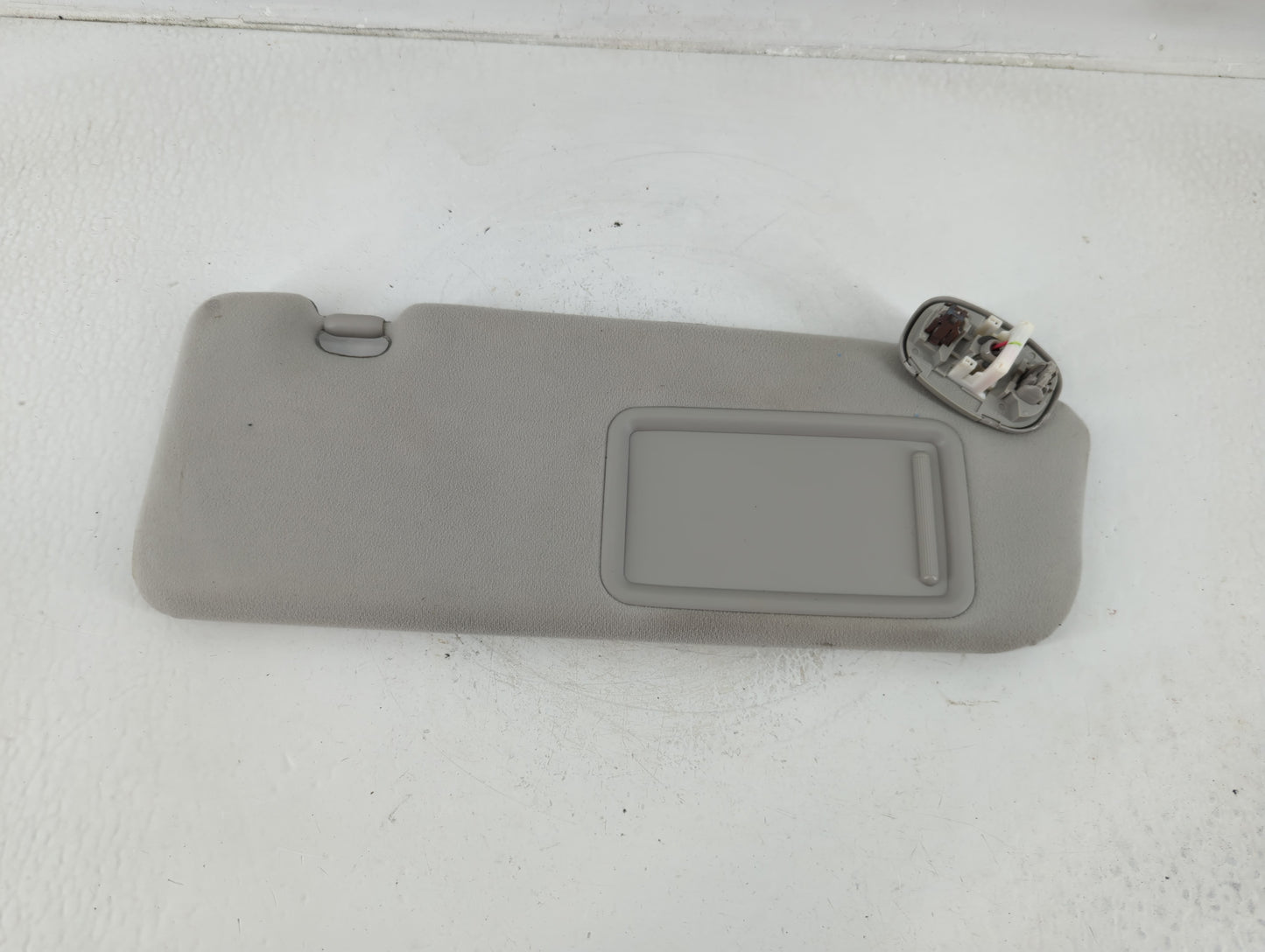 2010-2015 Toyota Prius Sun Visor Shade Replacement Passenger Right Mirror Fits Fits 2010 2011 2012 2013 2014 2015 OEM Used A