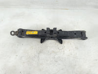 2010 Toyota Prius Spare Scissor Car Jack 1188147 - Oemusedautoparts1.com