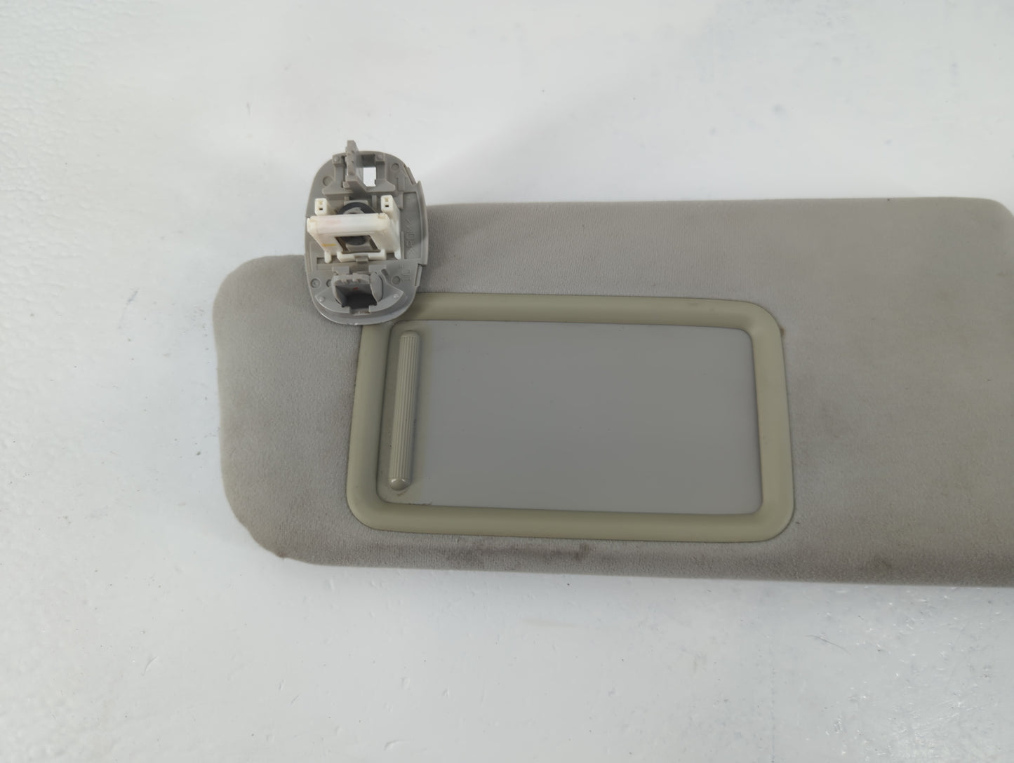 2010-2015 Toyota Prius Sun Visor Shade Replacement Passenger Right Mirror Fits Fits 2010 2011 2012 2013 2014 2015 OEM Used A