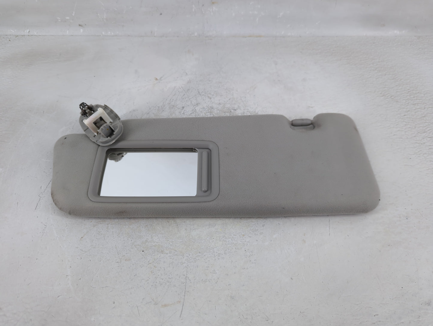 2010-2011 Toyota Prius Sun Visor Shade Replacement Driver Left Mirror Fits Fits 2010 2011 OEM Used Auto Parts - Oemusedautop