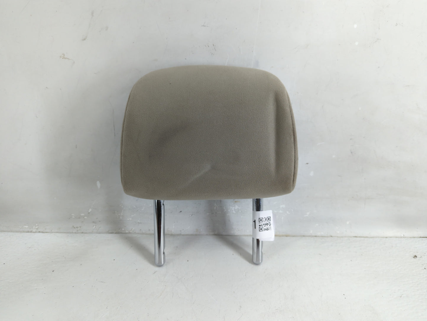 2010 Toyota Prius Headrest Head Rest Front Driver Passenger Seat Fits OEM Used Auto Parts - Oemusedautoparts1.com