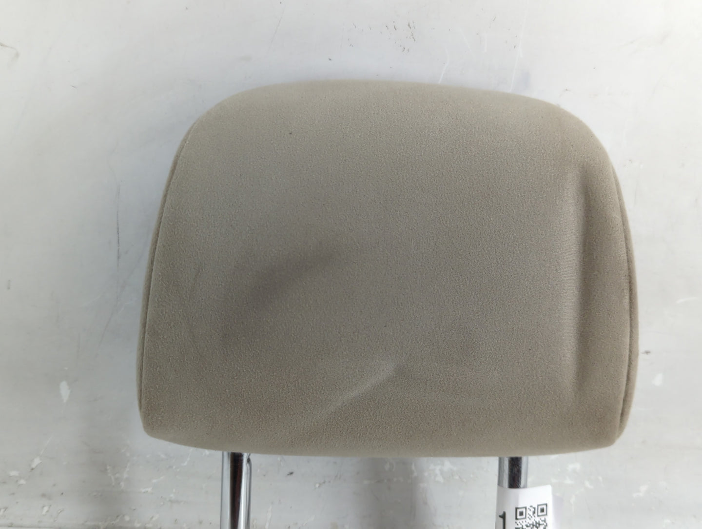 2010 Toyota Prius Headrest Head Rest Front Driver Passenger Seat Fits OEM Used Auto Parts - Oemusedautoparts1.com