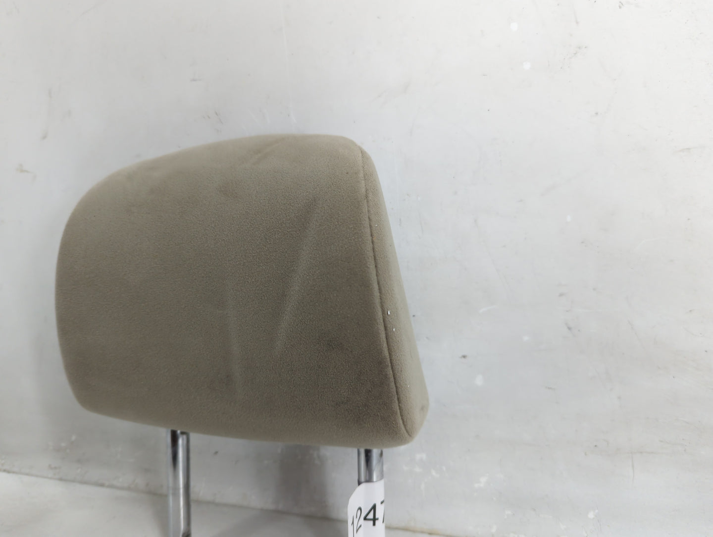 2010 Toyota Prius Headrest Head Rest Rear Seat Fits OEM Used Auto Parts - Oemusedautoparts1.com