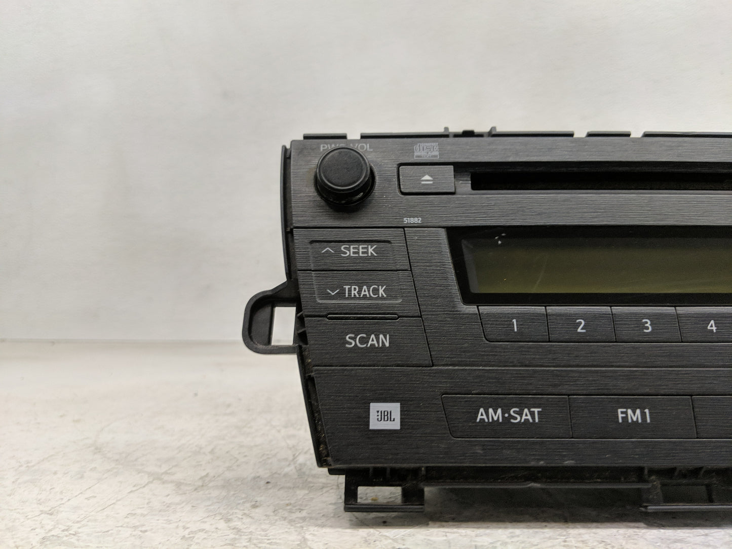 2010-2011 Toyota Prius Radio AM FM Cd Player Receiver Replacement P/N:86120-47370 Fits Fits 2010 2011 OEM Used Auto Parts - 