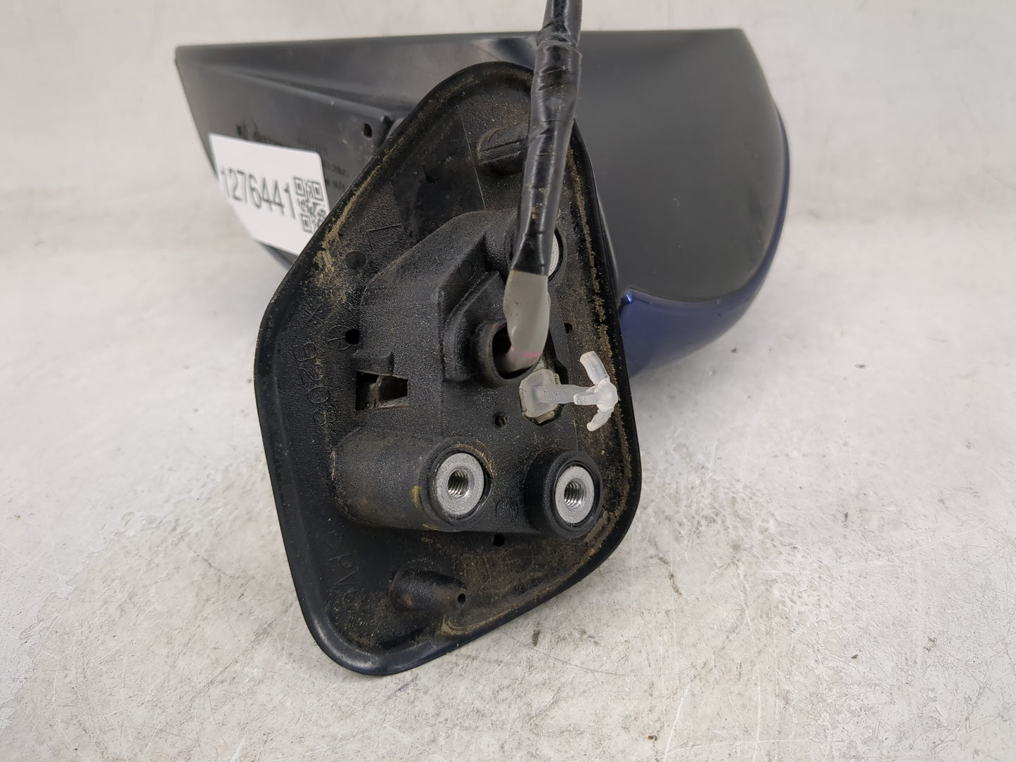 2010-2015 Toyota Prius Driver Side View Mirror - Left Door Mirror OEM Used - Oemusedautoparts1.com