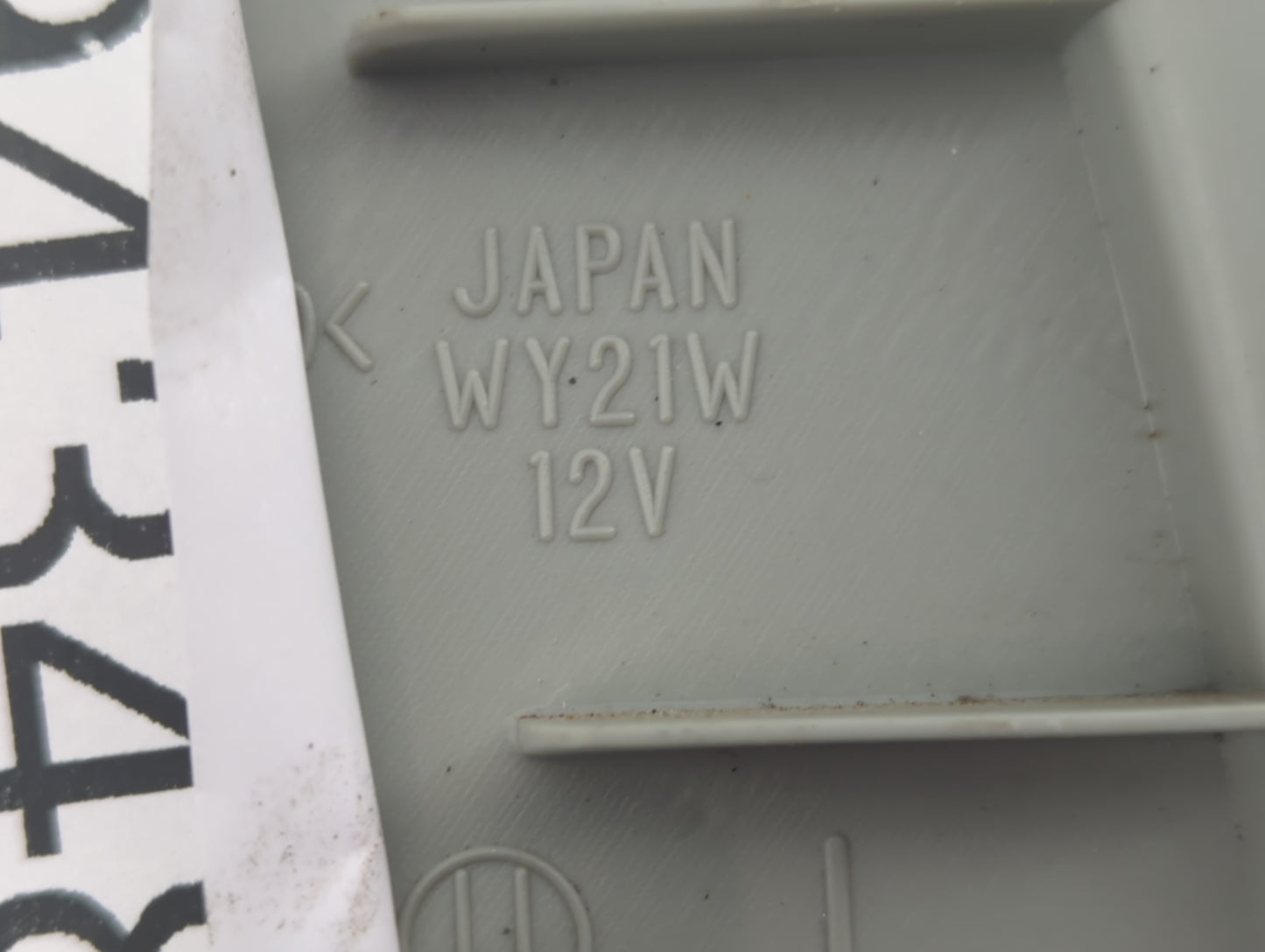 2010-2011 Toyota Prius Driver Left Oem Front Light Lamp - Oemusedautoparts1.com