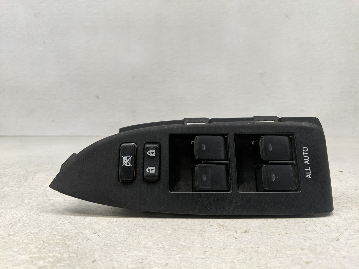 2010-2014 Toyota Prius Master Power Window Switch Replacement Driver Side Left P/N:74232-47090 Fits OEM Used Auto Parts - Oe