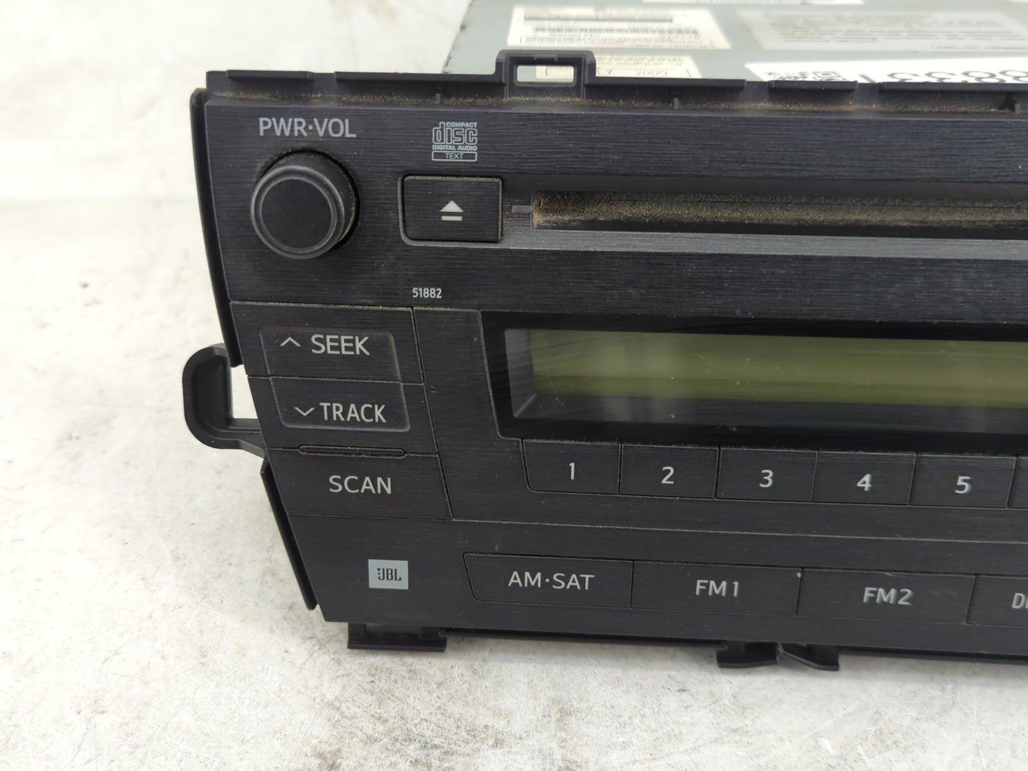 2010-2011 Toyota Prius Radio AM FM Cd Player Receiver Replacement P/N:86120-47370 Fits Fits 2010 2011 OEM Used Auto Parts - 