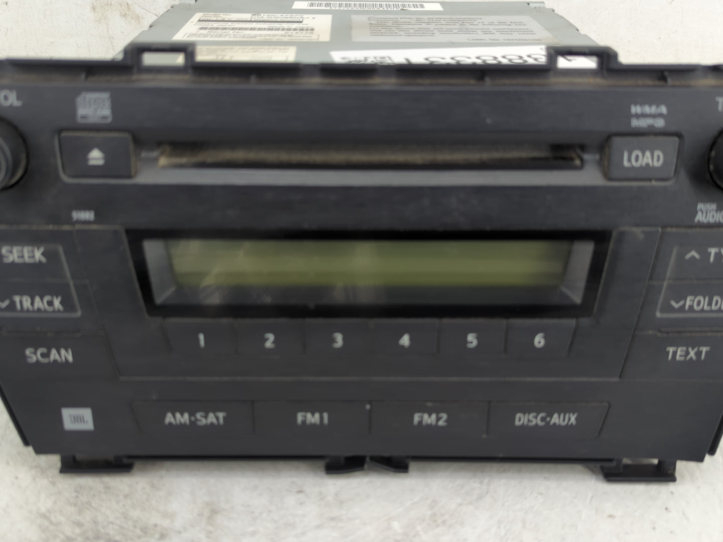 2010-2011 Toyota Prius Radio AM FM Cd Player Receiver Replacement P/N:86120-47370 Fits Fits 2010 2011 OEM Used Auto Parts - 